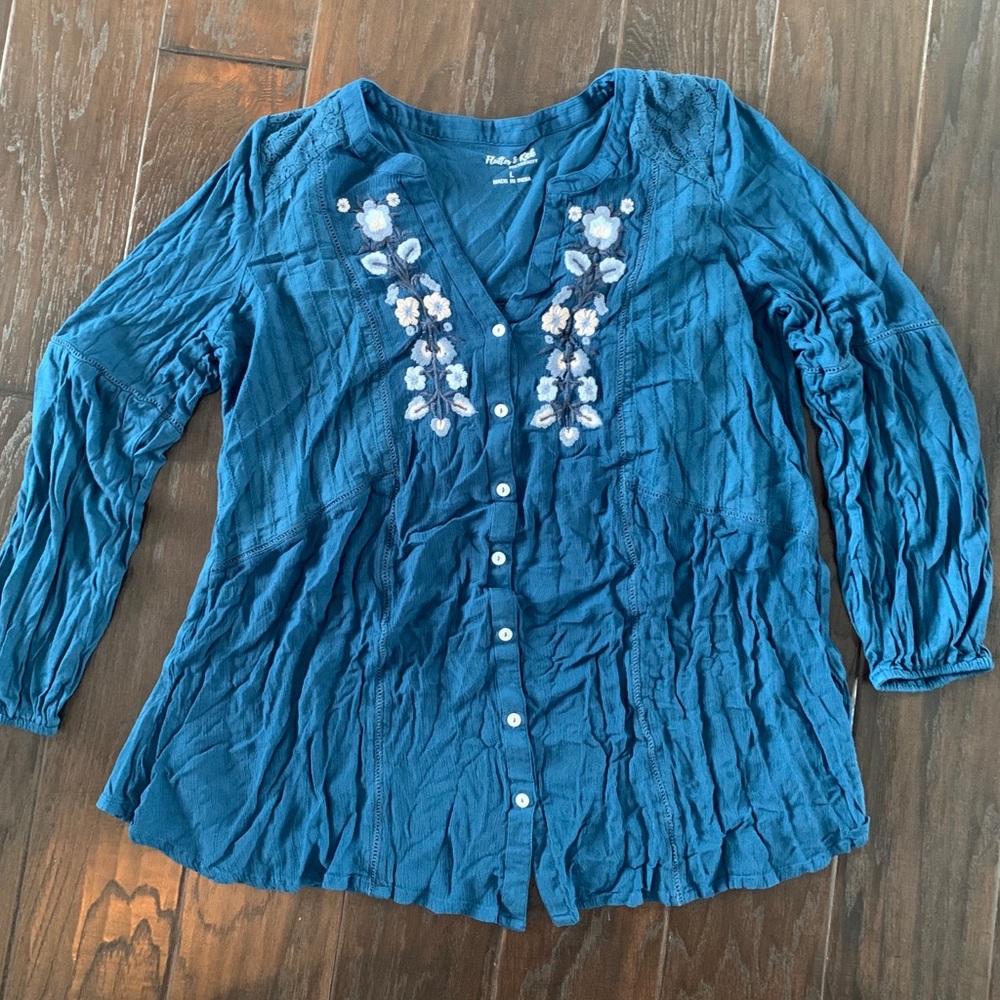 Flutter and Kick Maternity Top